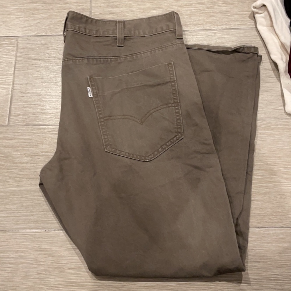 levi pants - Picture 2 of 2